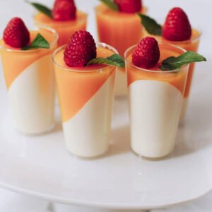 Mango panna cotta